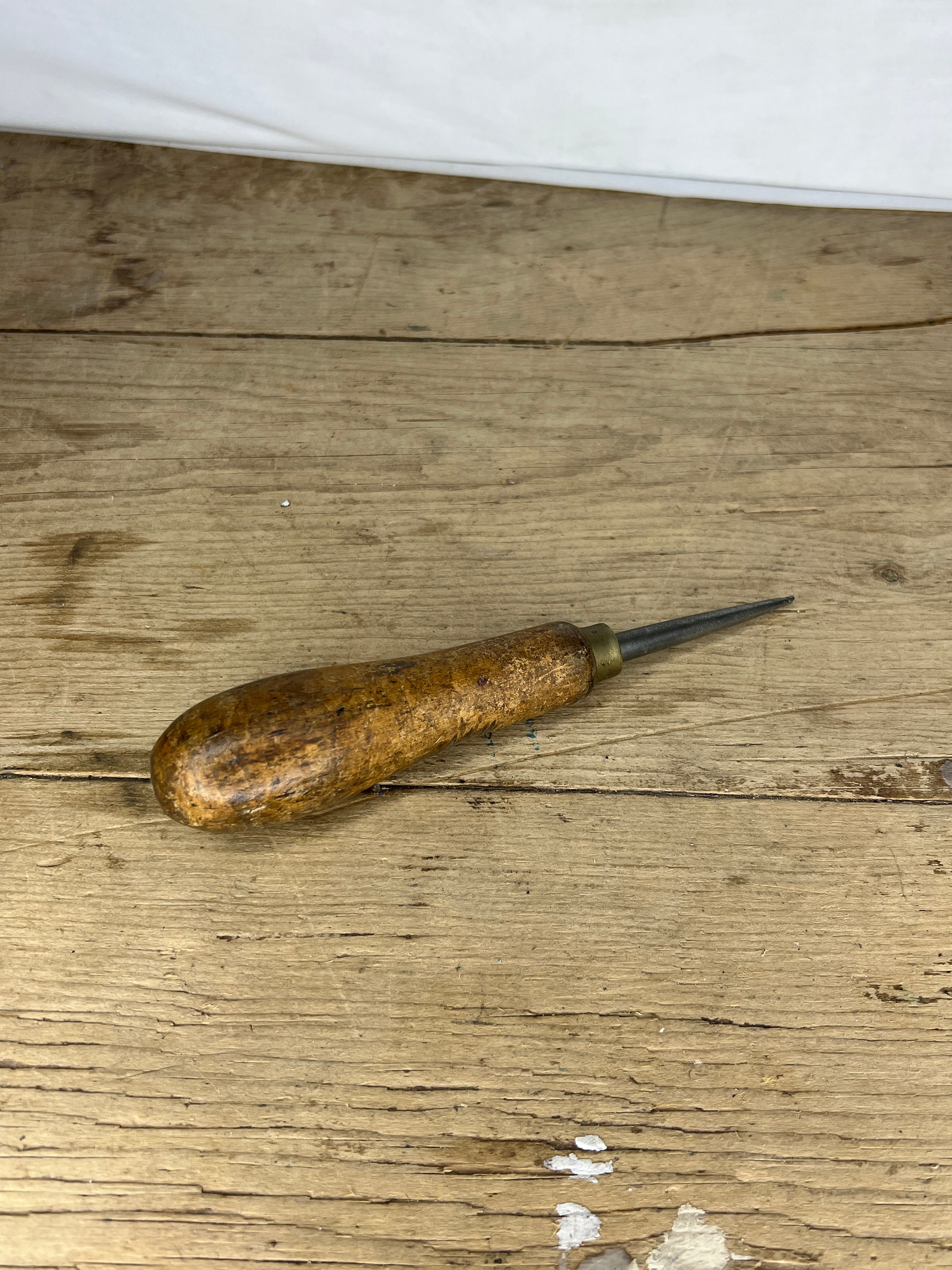 thumbnail image 2 of OLAX Wooden Fishing Priest 29cm – Large Carp & Sea Fishing Priest, Handmade 2 of 3
