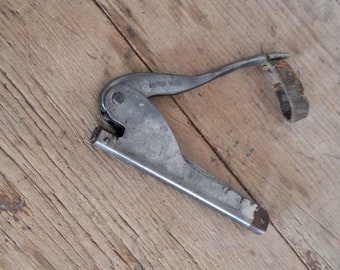 Herramienta vintage de engarzado/punzón/cortadora