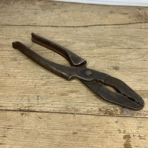 Vintage Shelley Pliers, Classic Car Toolkit Item, Crows Foot Stamp