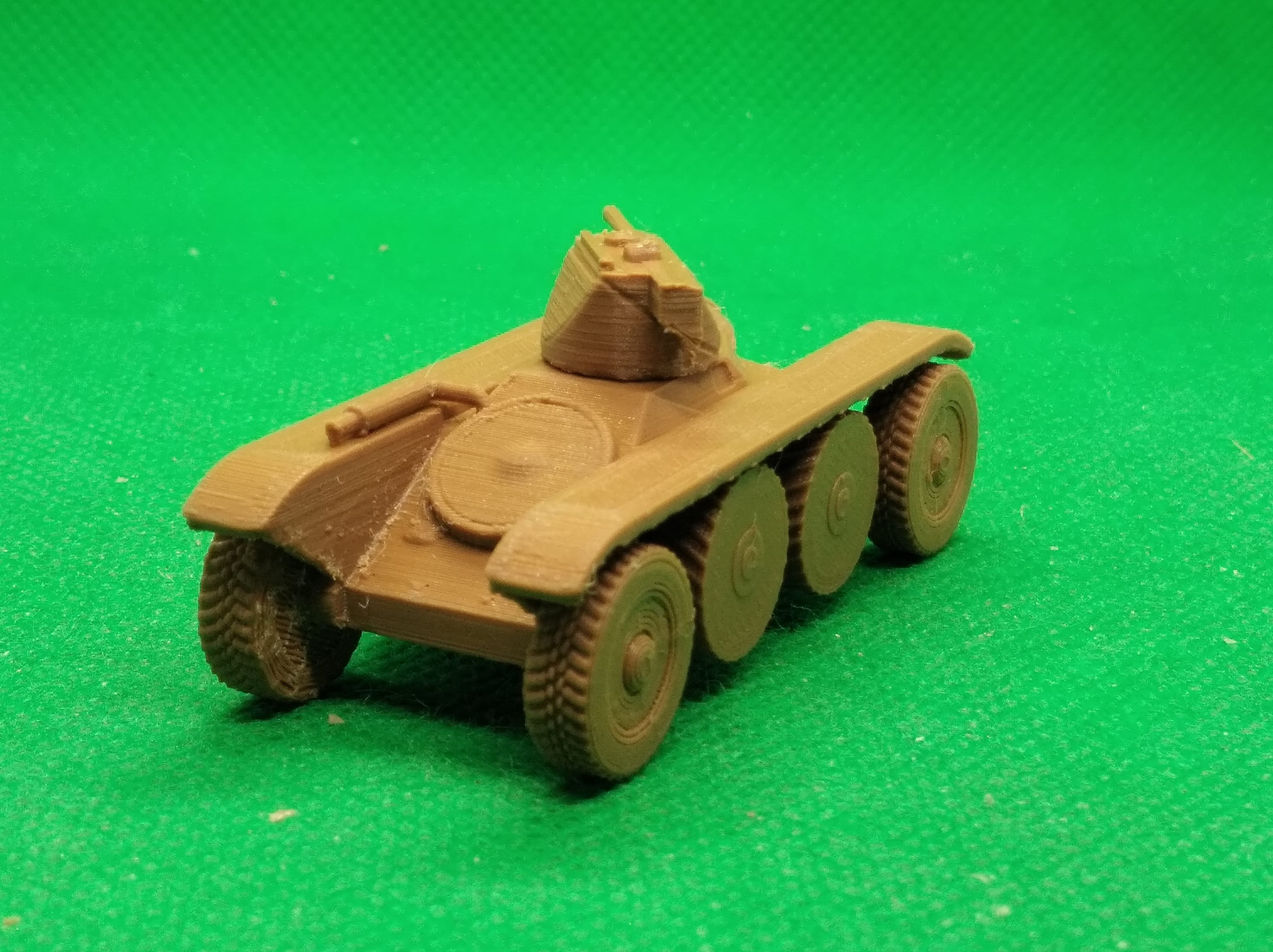 1/72 Scale French Panhard AM 40 P (model 201) Armored Car
