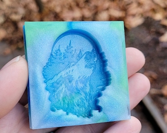 Howling Wolf mold, wolf mold, resin mold, crafting mold, moon mold, silicone mold, animal mold, howling wolf and moon mold, badge reel mold