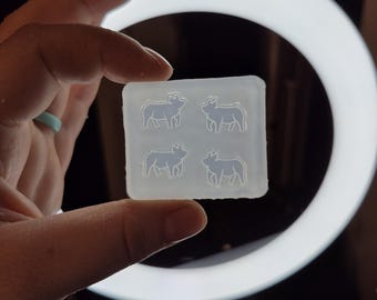 0.6 inch, pig earring mold, show pig mold, Earring mold, pig stud earring mold, silicone mold, show boar earring mold, show animal mold