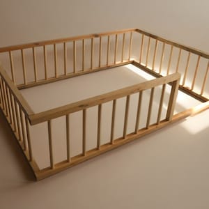 Montessori Floor Bed - Wooden Toddler Bed Frame with Rails, Perfect Transition Kids Bed, Ideal Children&#39;s Room Gift, Toddlers Platform Bed.