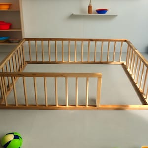Montessori Floor Bed, Wooden Toddler Floor Bed Frame with Rails, Transition Bed Frame for Kids, Perfect Children&#39;s Room Gift, Kids Low Bed.