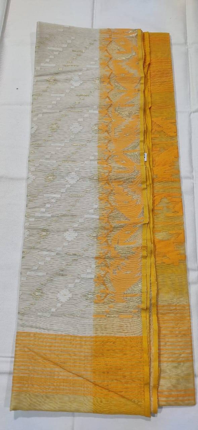 Exclusive Pure Handloom Dhakai Jamdani Saree with rich woven work Saris