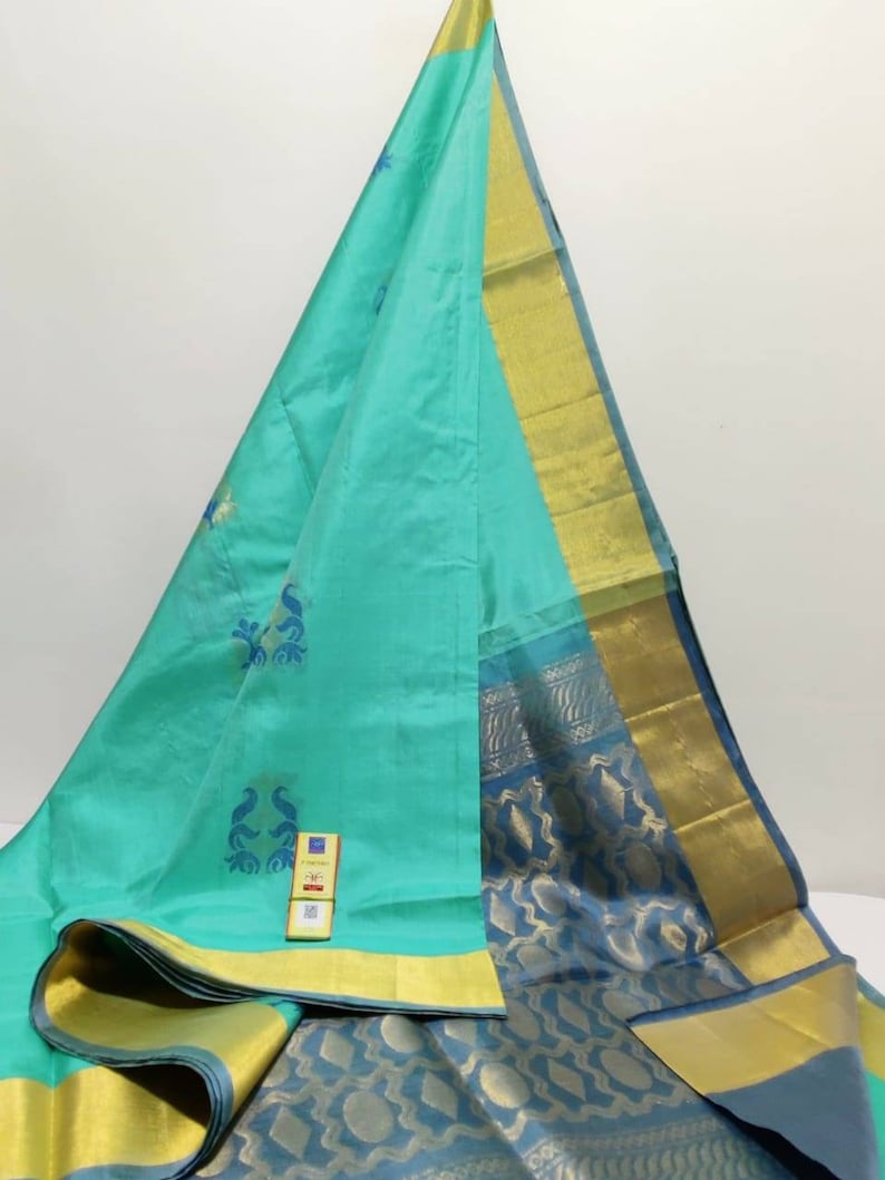 Exclusive Pure Handloom Pure Kanchipuram Silk Sarees with zari weaving Pure Silk Sari