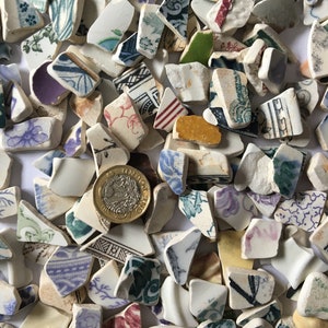 50 Pieces Tumbled Pottery, Beach and Field Finds, Small, Craft Supplies, Jewelry Making, Mosaic, Multicoloured, Art and Craft