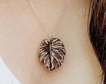 Monstera Leaf Necklace, Plant mom gift, Tropical plant jewelry, Botanical Necklace, Wooden leaf jewelry, Monstera Plant lover Gifts