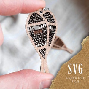Boucles d'Oreilles Raquettes Antiques SVG | Fichier de Découpe Raquettes de Babiche | Bijoux Sports d'Hiver en Bois | Bijoux Raquettes
