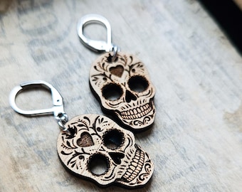 Wood skull earrings – Sugar Skull laser engraved | Lightweight Dia de los Muertos jewelry | Original boho gift for her