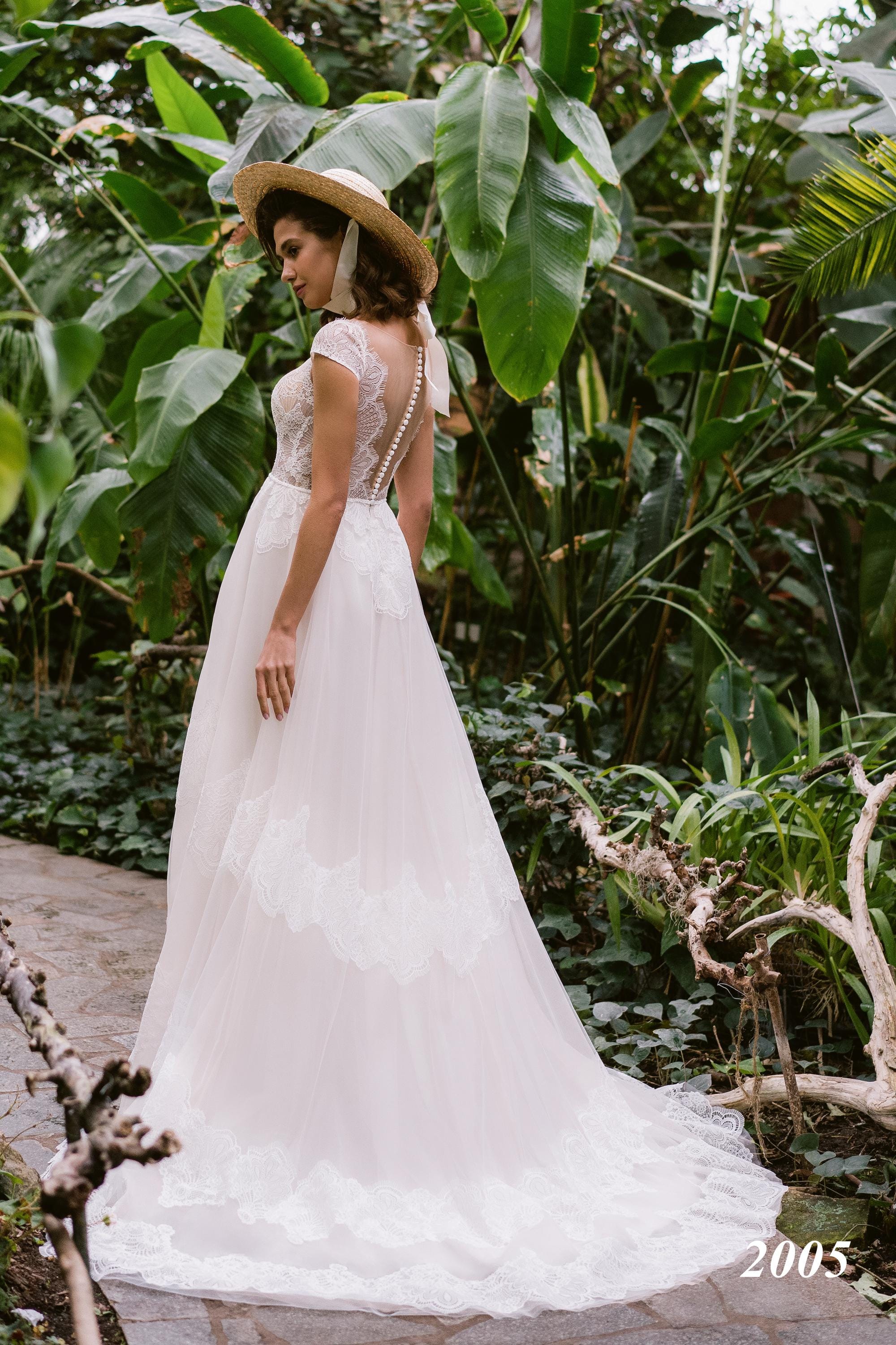 all over lace mermaid wedding dress Long Sleeves Lace Mermaid Btidal Gowns AmazingRetro Sheer Tulle Wedding Dress