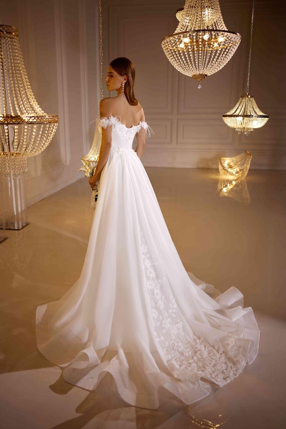 Satin Mermaid Wedding Dress: 3D Floral Lace, Detachable Train