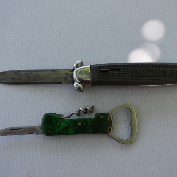 Vintage knife corkscrew opener