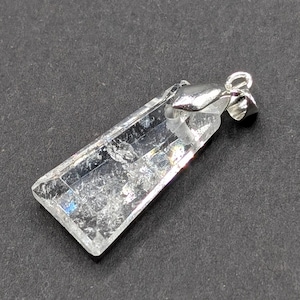 Rock crystal pendant