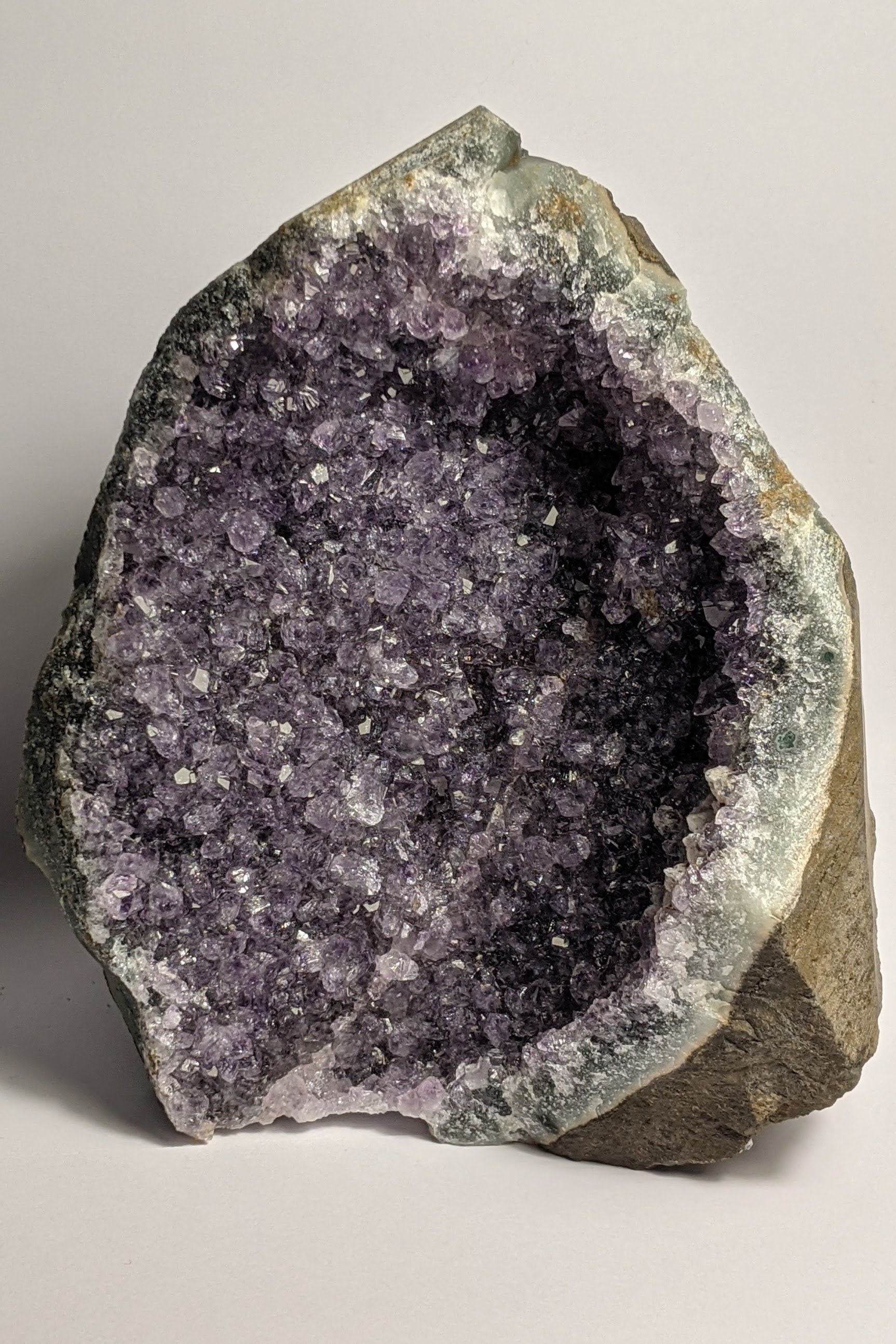 Géode d'améthyste de Madagascar - Pièce Collection