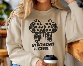 Birthday Girl Disneyland Shirt SVG: Minnie Outline, Cricut Cut File (Digital Download)