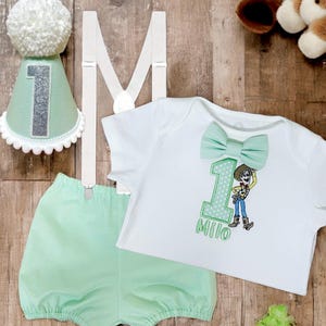 Personalised Disney Pixar Baby Mint Toy Story Woody Boy&#39;s  1st Birthday Cake Smash Party Outfit - bloomers nappy cover shorts bow-tie hat UK