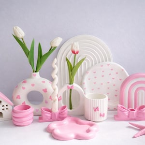 Jarrón de jesmonita hecho a mano para flores secas, decoración moderna para el hogar.