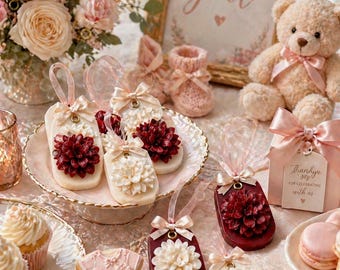 Sacchetti di cera profumata per baby shower, bomboniere floreali per guardaroba, decorazioni per la tavola del baby shower per bambina, etichette di cera profumata color bordeaux e avorio