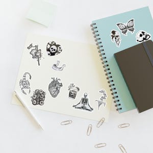 Fogli di adesivi di arte gotica, adesivi decorativi unici per diari, scrapbooking, decorazioni per planner, regali per gli amanti dell'estetica dark