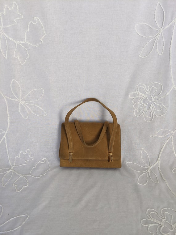 Vintage tan suede leather handbag with gold chain… - image 1