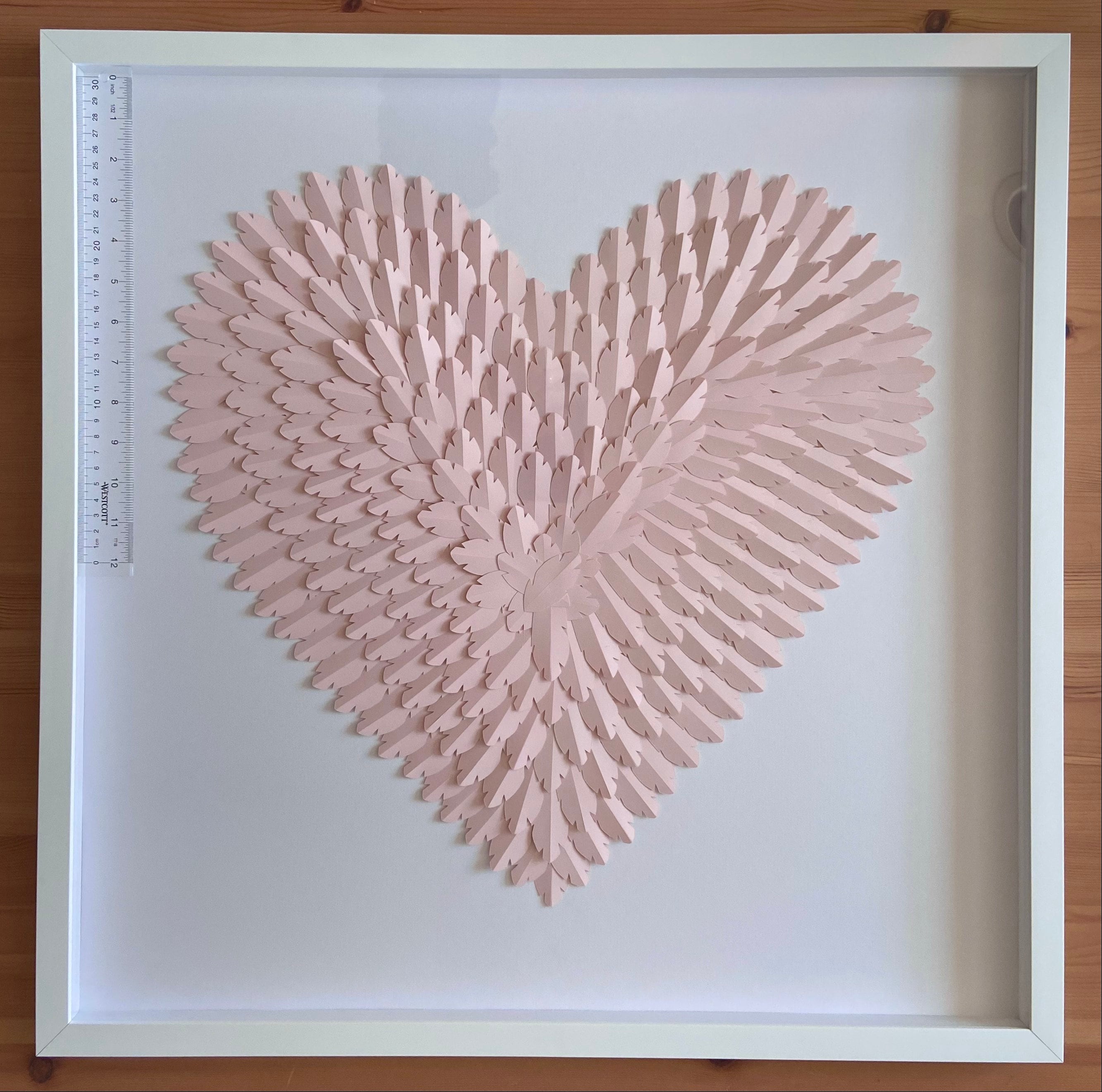 Réplica de Restoration Hardware: Corazón con plumas, arte de pared con marco  acrílico y plumas de papel (marco individual de 24 x 24 pulgadas, rosa,  dorado o plateado) - Etsy México, image size:2665x2641