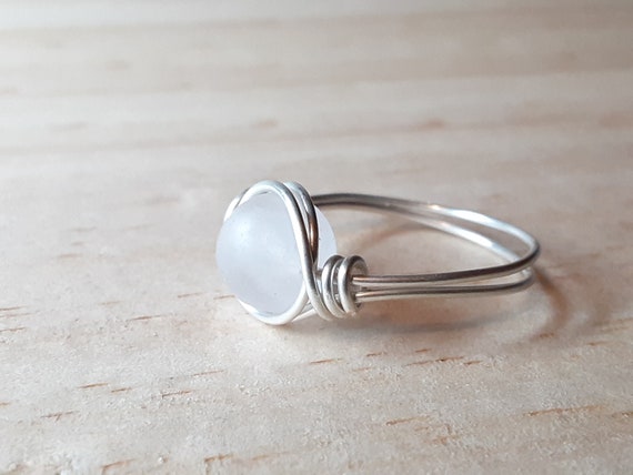 Rose quartz wire ring discount