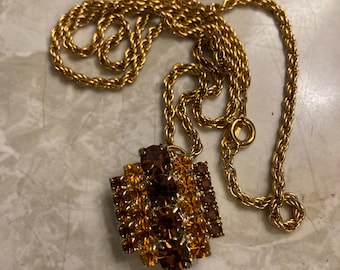 Gold tone Orange crystal pendant necklace