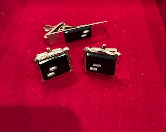 Vintage Tie Clip and Cuff  links
