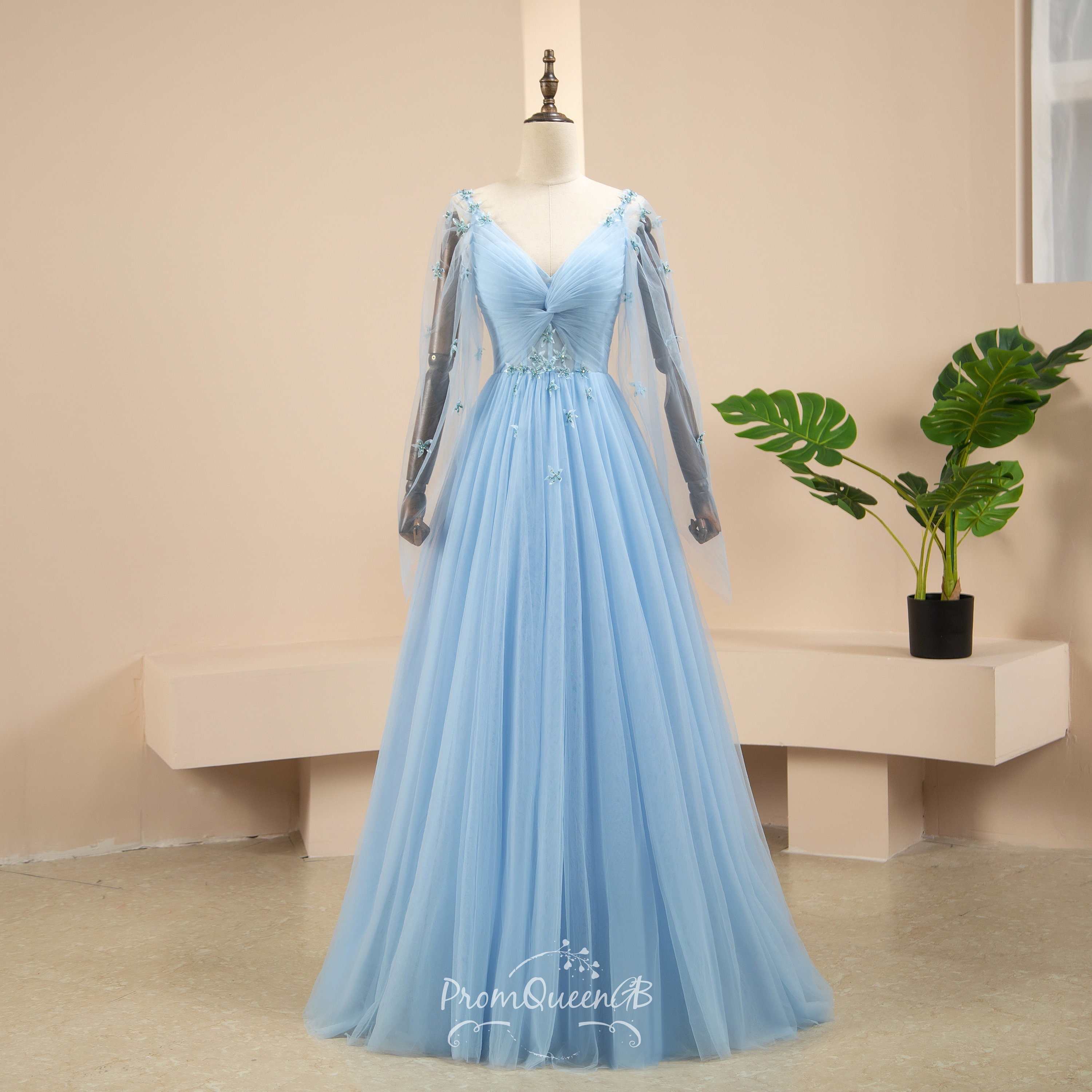 Gorgeous Blue Long Sleeves Quinceanera Dress Prom Dress Ball Gown – Bohogown
