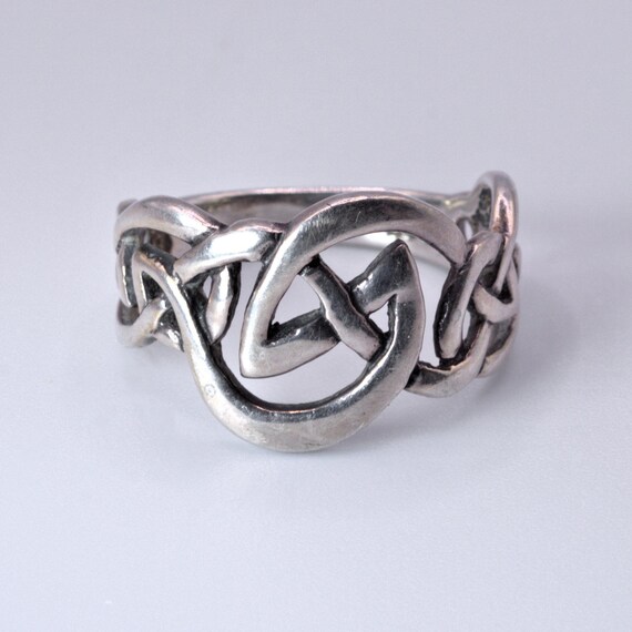 Vintage Celtic knotwork solid silver ring - image 1
