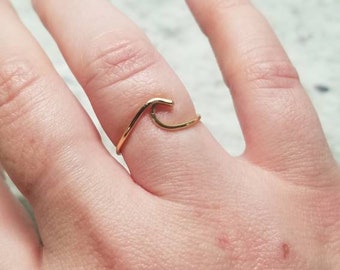 Gold Wave Ring| Dainty Wave Ring| Ocean Tide Current Ring| Pura Vida Ring| Gold Ocean Ring