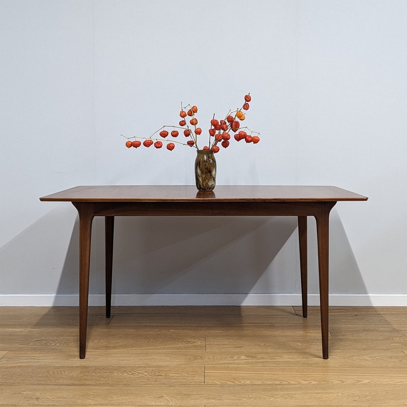 Vintage 1960s Extending Teak Dining Table by McIntosh of Kirkcaldy image 2