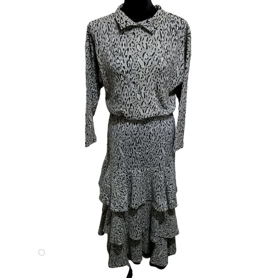 Vintage Susan Miller 80s Leopard Print Gray Skirt