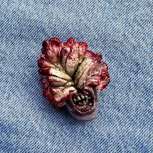 Clicker - The Last of Us inspired pin/brooch