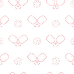 Op de afbeelding: Een naadloos patroon met roze paddleball-rackets en ballen op een witte achtergrond. De rackets zijn gekruist en de ballen hebben een gebolde oppervlak.