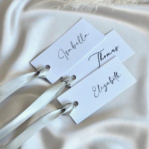 Personalized Wedding Place Cards, Custom Wedding Name Cards, Personalized Satin Ribbon Name Tags, Wedding Seating Tags, Name Place Cards