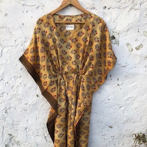 Indian Tunic Handmade Recycle Saree Silk Kaftan, Floral Print Silk Caftan Dress, Soft And Comfortable Beach Cover Up Bohemian Kaftan