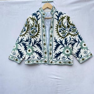 Handmade Suzani Embroidery Jacket Winter Wear Jacket Coat, Women Coat Suzani Short Suzani Jacket Cotton Fabric Suzani Jacket Coat