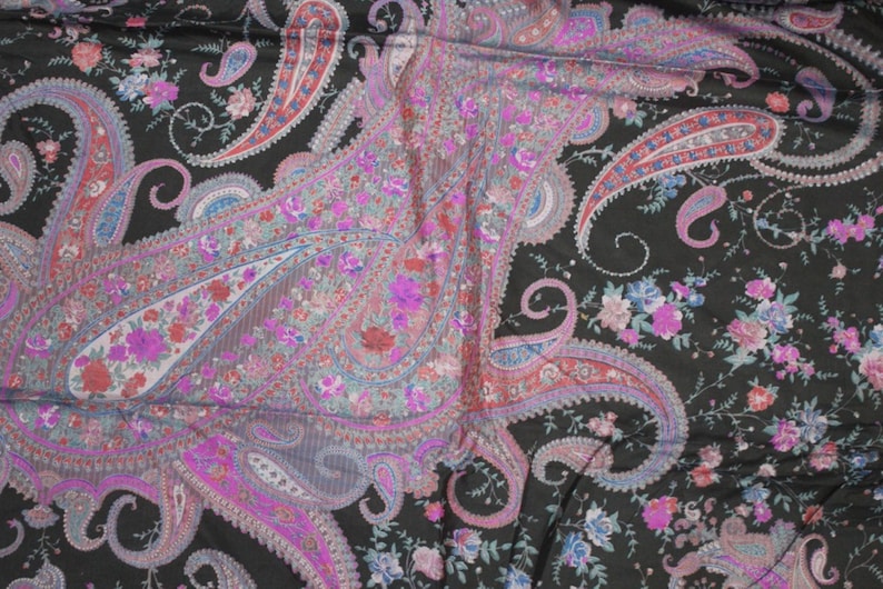 EXPRESS SHIPPING-Vintage Silk Saree Indian Ethnic Craft Dressmaking Recycled Fabric Woman/'s Vintage Clothing 5 Yard Fabric Vh406
