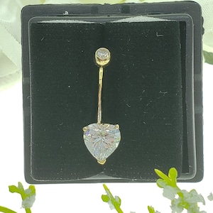 Oro massiccio 14K • Simulazioni di diamanti a forma di cuore • Piercing per ombelico • Gioielli per il corpo • 8,00 mm •