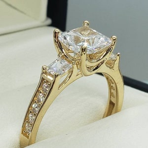 14K Real Solid Gold 2.50 Ct Created Diamond Princess Cut 3 Stone Engagement Wedding Promise Ring