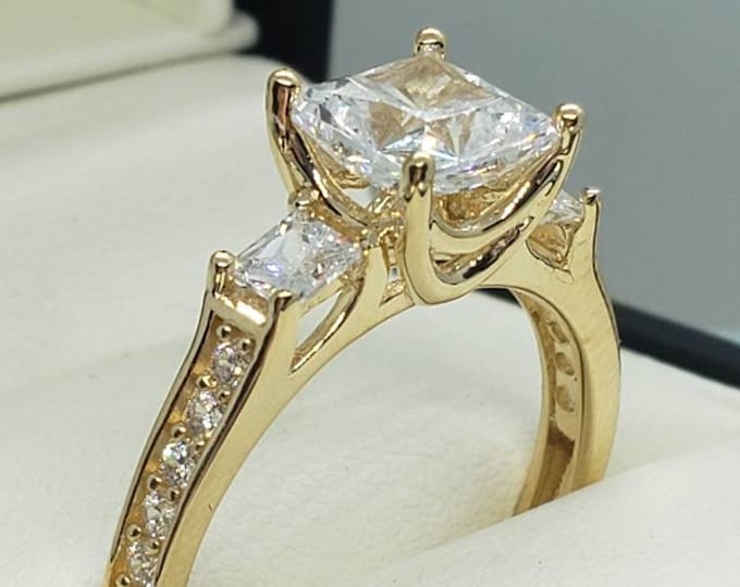 14K Real Solid Gold 2.50 Ct Created Diamond Princess Cut 3 Stone Engagement Wedding Promise Ring