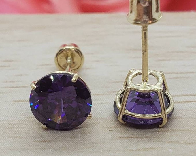 14K Solid Yellow Gold Amethyst Earring February Birthstone Colors Screw Backing Earring with 4 Prong Setting