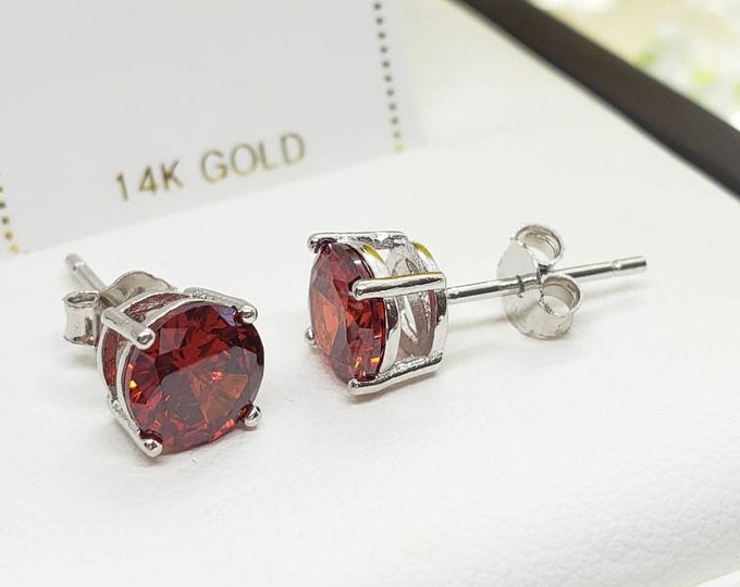 14K Solid Gold Garnet  Stones Solitaire Cut Basket Prong Earring Push Backing Earring with 2 Different weight.