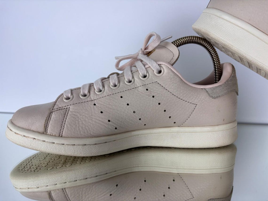 Adidas Stan Smith, foto 2 di 5