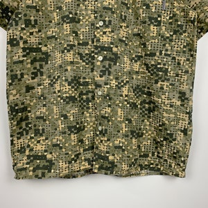 Men's Carhartt Camo Short Sleeve Shirt Size M image 3