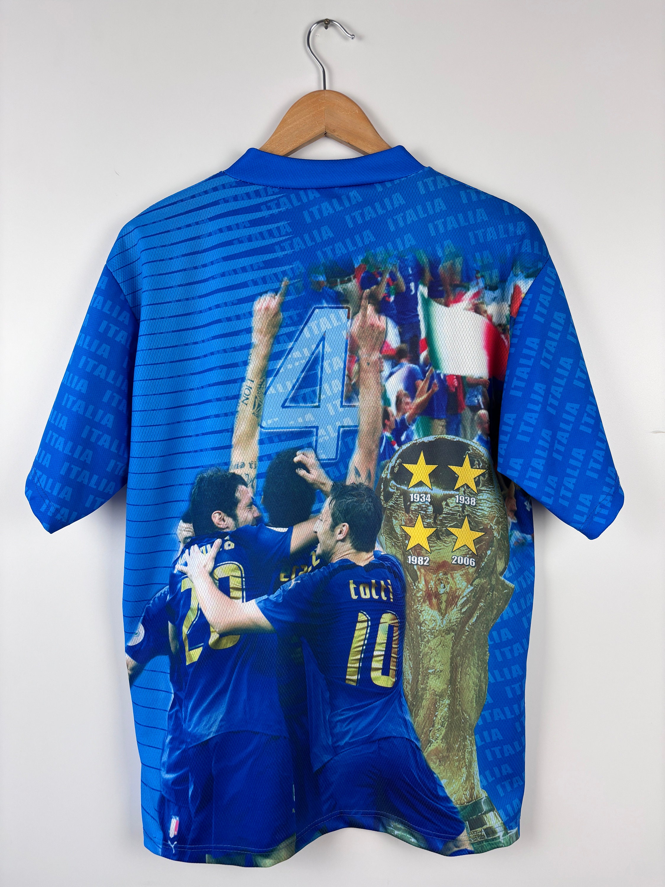 00sイタリア代表2006Wカップヴィンテージサッカーユニフォーム
