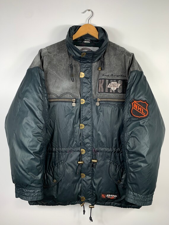 Rare Vintage 90s Los Angeles Kings NHL Hockey Puffer Down Rare Vintage 90s Los Angeles Kings NHL Hockey Puffer Down