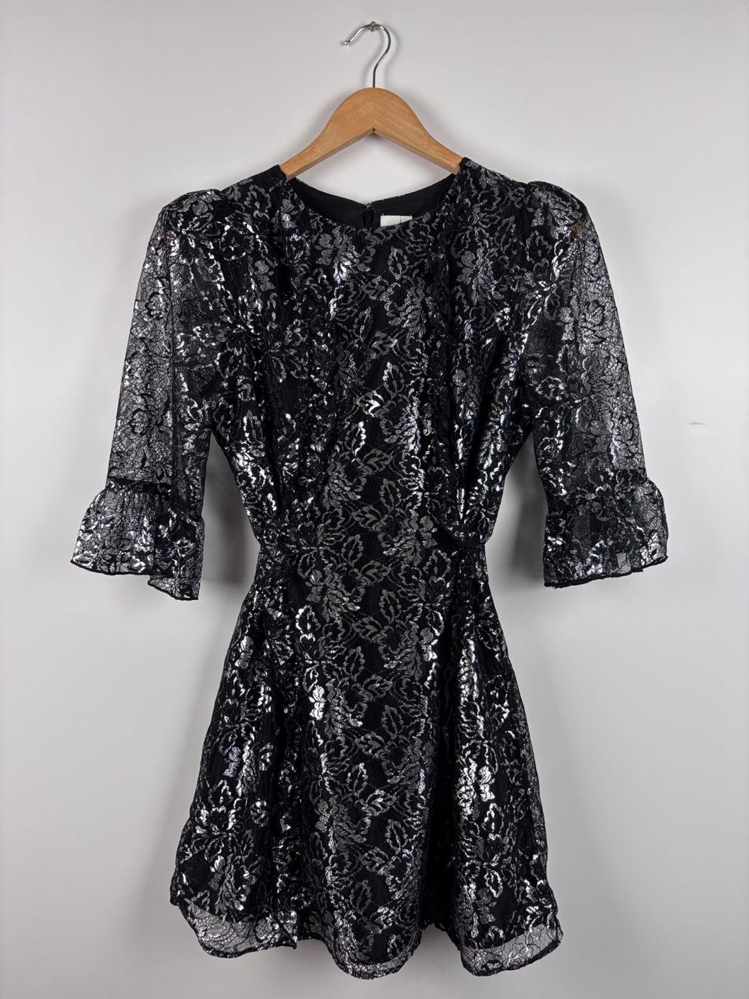 The Vampire s Wife X H M Floral Mini Dress Sliver Black Metallic EU 44 The Vampire s Wife X H M Floral Mini Dress Sliver Black Metallic EU 44